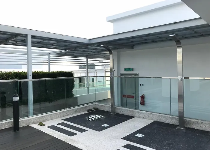 Ll Premier Suites Sutera Avenue City Centre